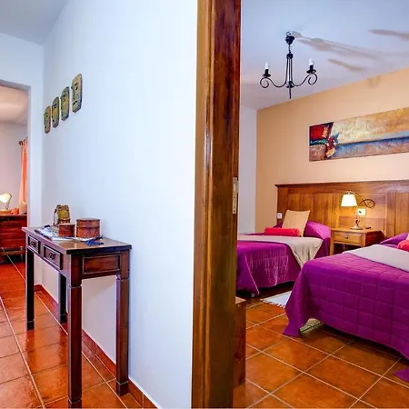 Sleeps 6 Pool Wifi *